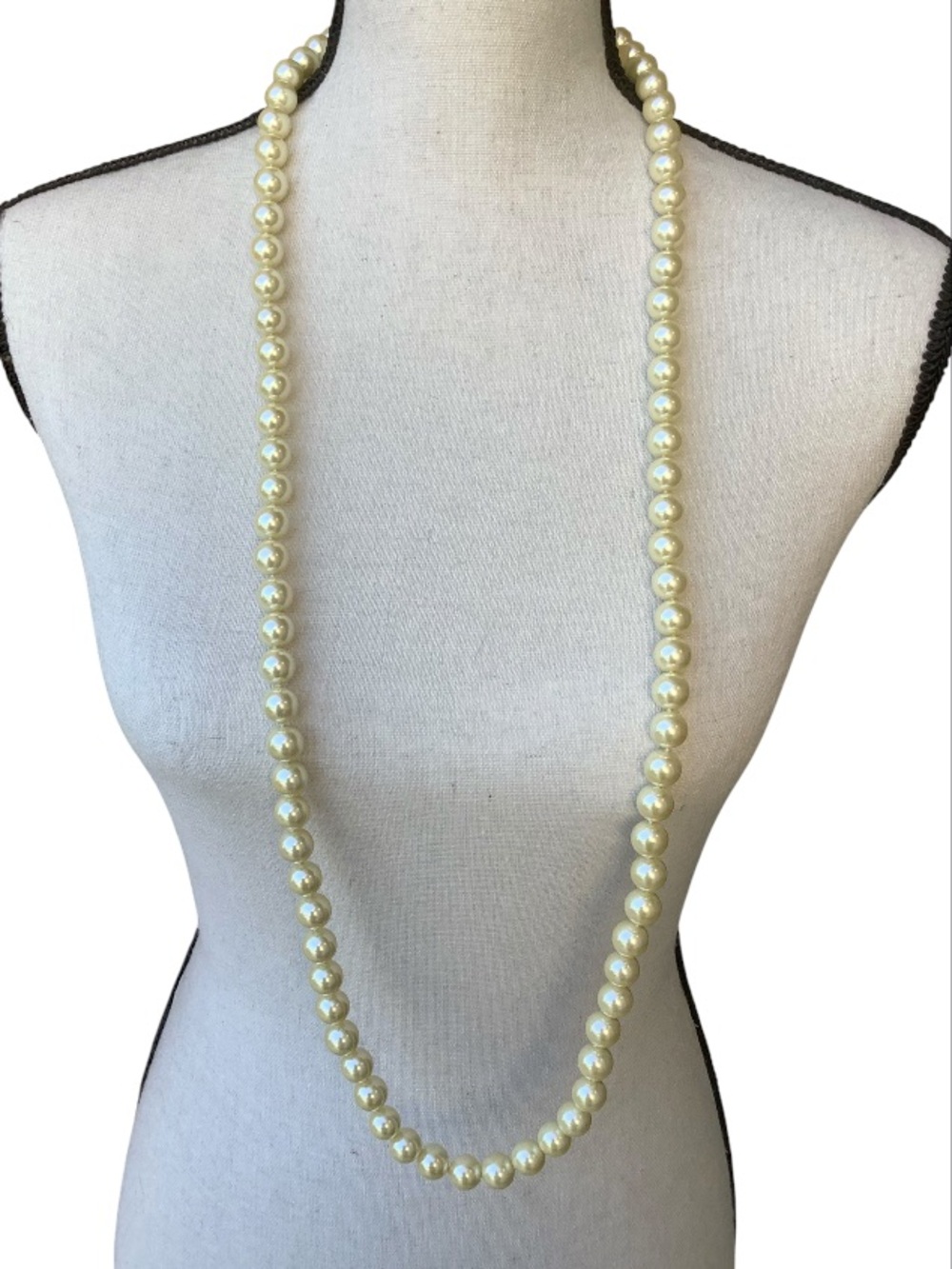 Heidi Daus 40” faux Pearl Swarovski Crystal Necklace - Picture 3 of 8